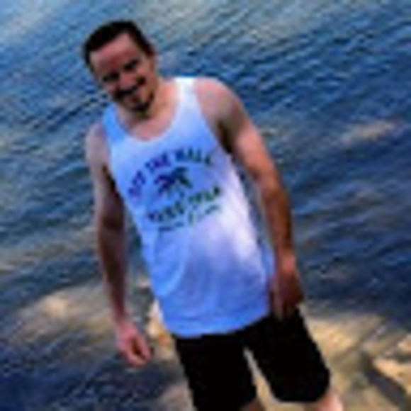 Meet your Posher, Josh - Picture 1 of 1